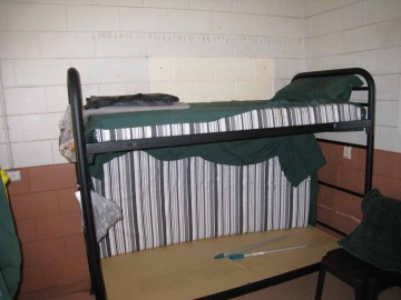 Photo of typical bunk bed at Roebourne