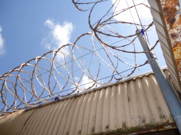 2012 Greenough Inspection view of Razor Wire