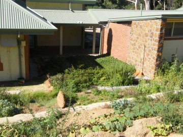 Image of a garden at Wooroloo Prison Farm