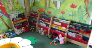 Image of the children's play area, in the visits hall at Melaleuca