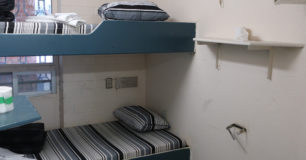 Image of a double-bunked cell at Hakea