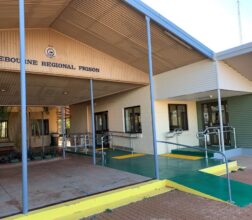Image of the Visit centre entrance at Roebourne Regional Prison