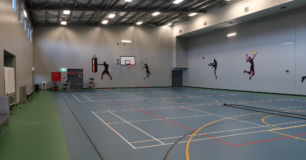 Image of the indoor basketball court at Eastern Goldfields Regional Prison