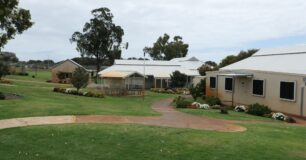 Image of the walkway running next to Unit 2 at Bunbury Regional Prison